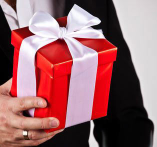 Что подарить мужу на&nbsp;юбилей&nbsp;— картинка